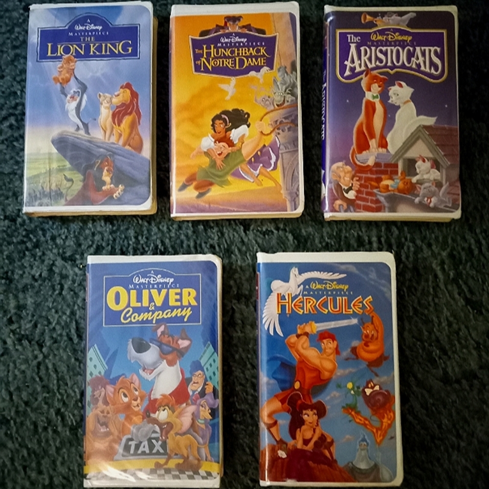 Lot of 5 Disney Masterpiece VHS tapes